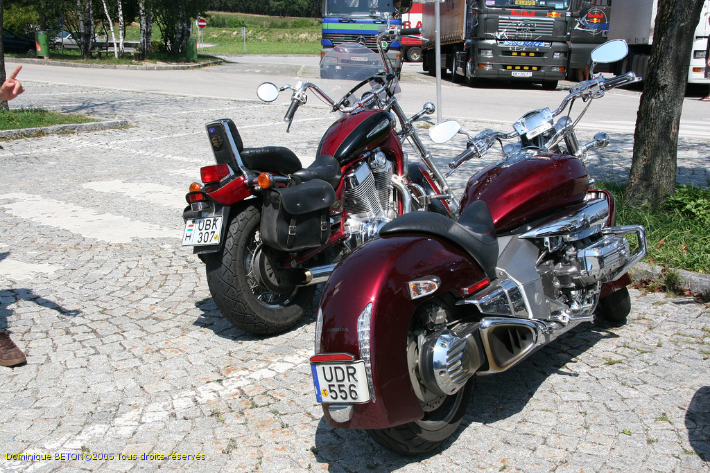 ROU_050802-132334
