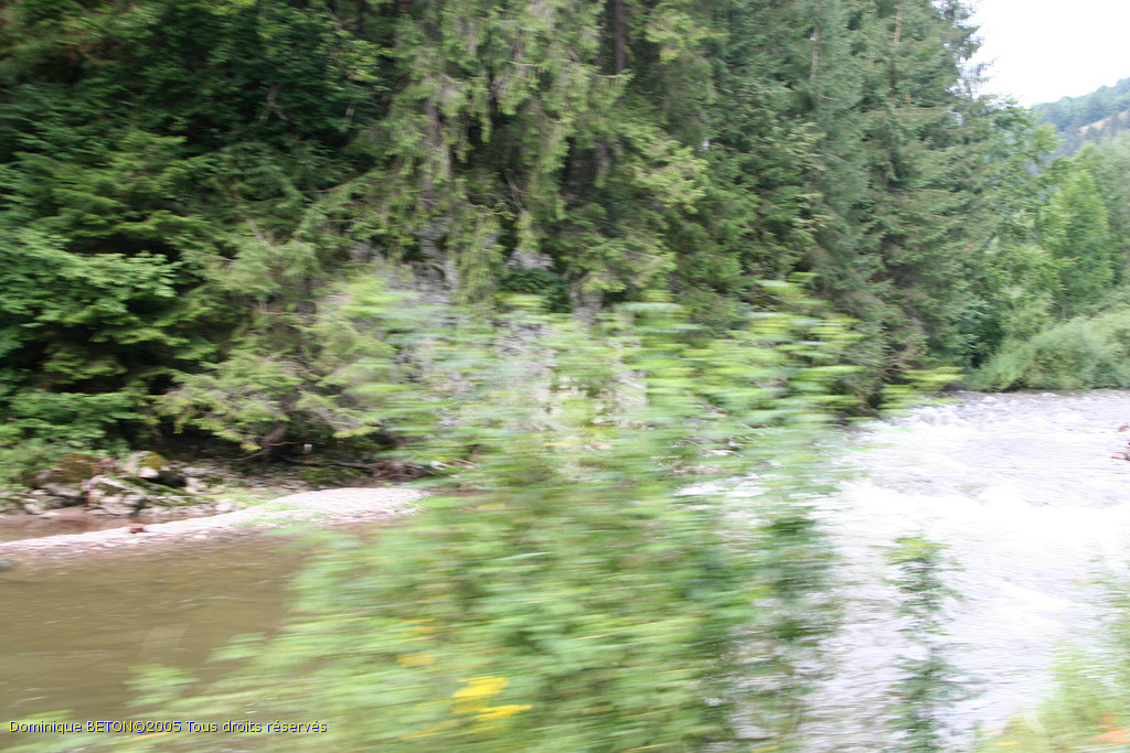 ROU_050805-093046