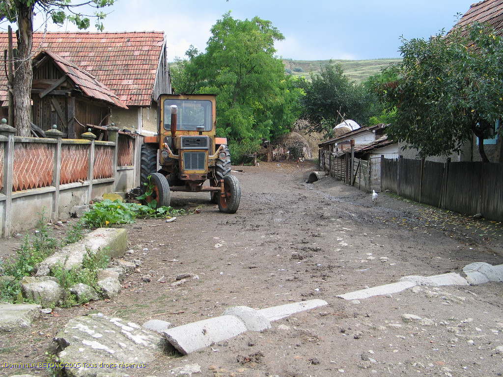ROU_050806-111606G5