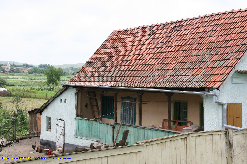 ROU_050806-121900