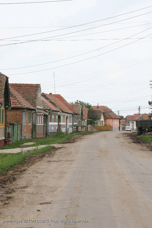 ROU_050806-143246