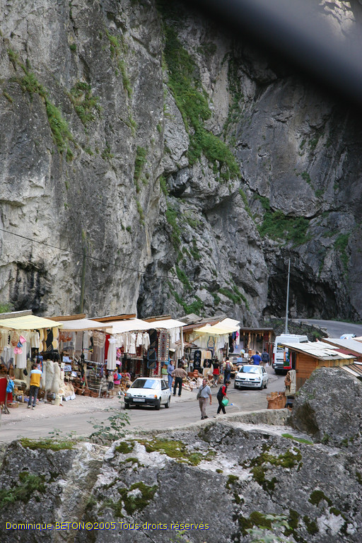 ROU_050810-142924