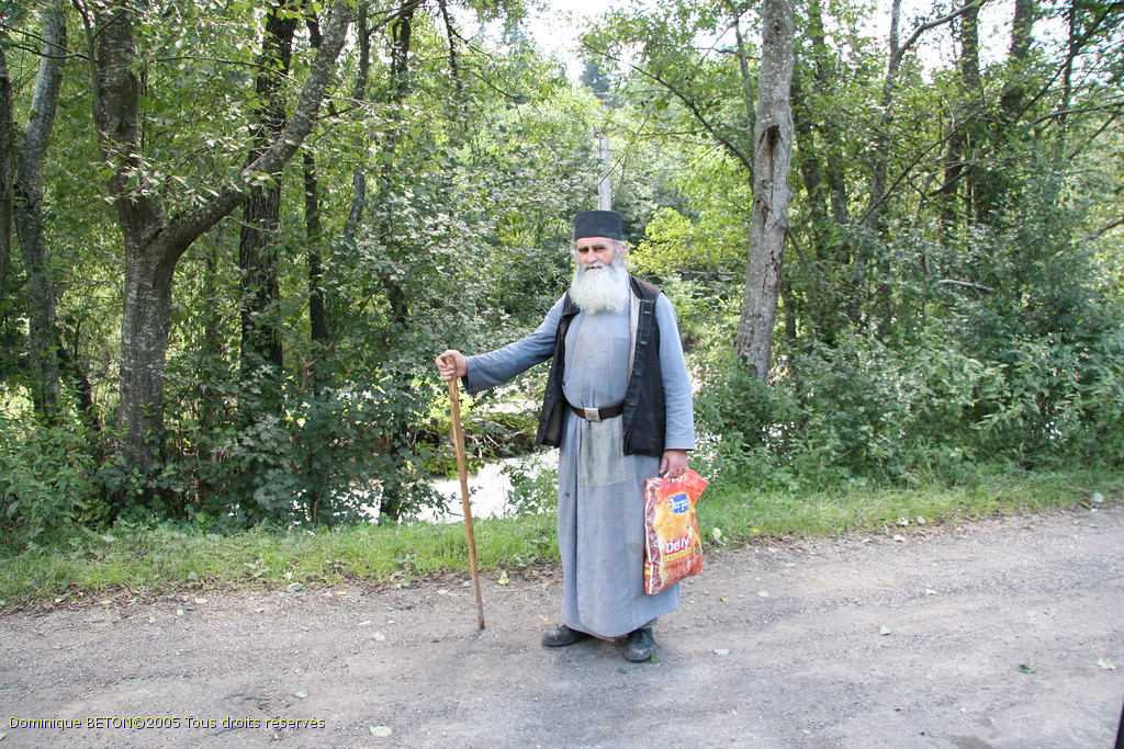 ROU_050811-113902