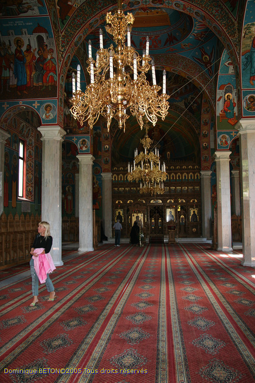 ROU_050811-115532