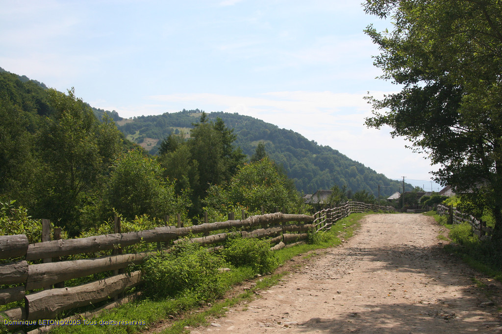 ROU_050815-130828