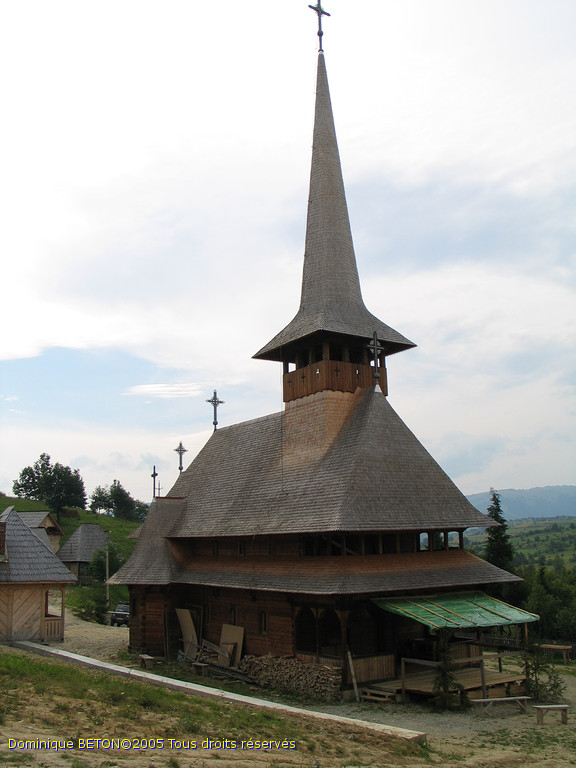ROU_050816-085204G5