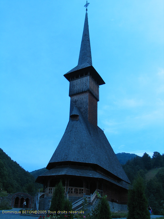 ROU_050816-094958G5